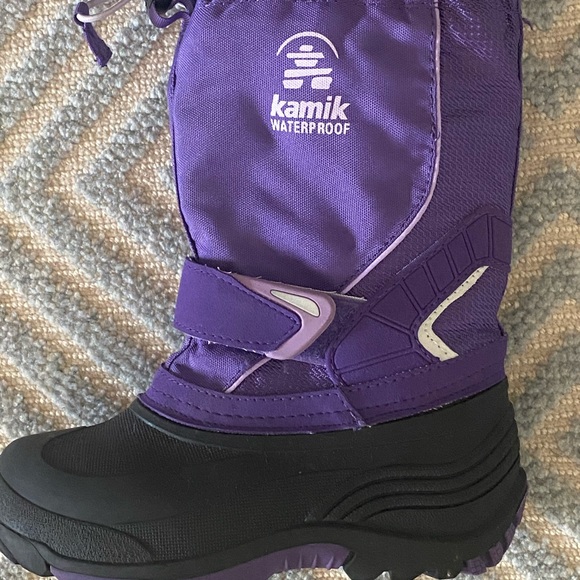 Kamik Waterproof Boots, Size 1 - Picture 11 of 12